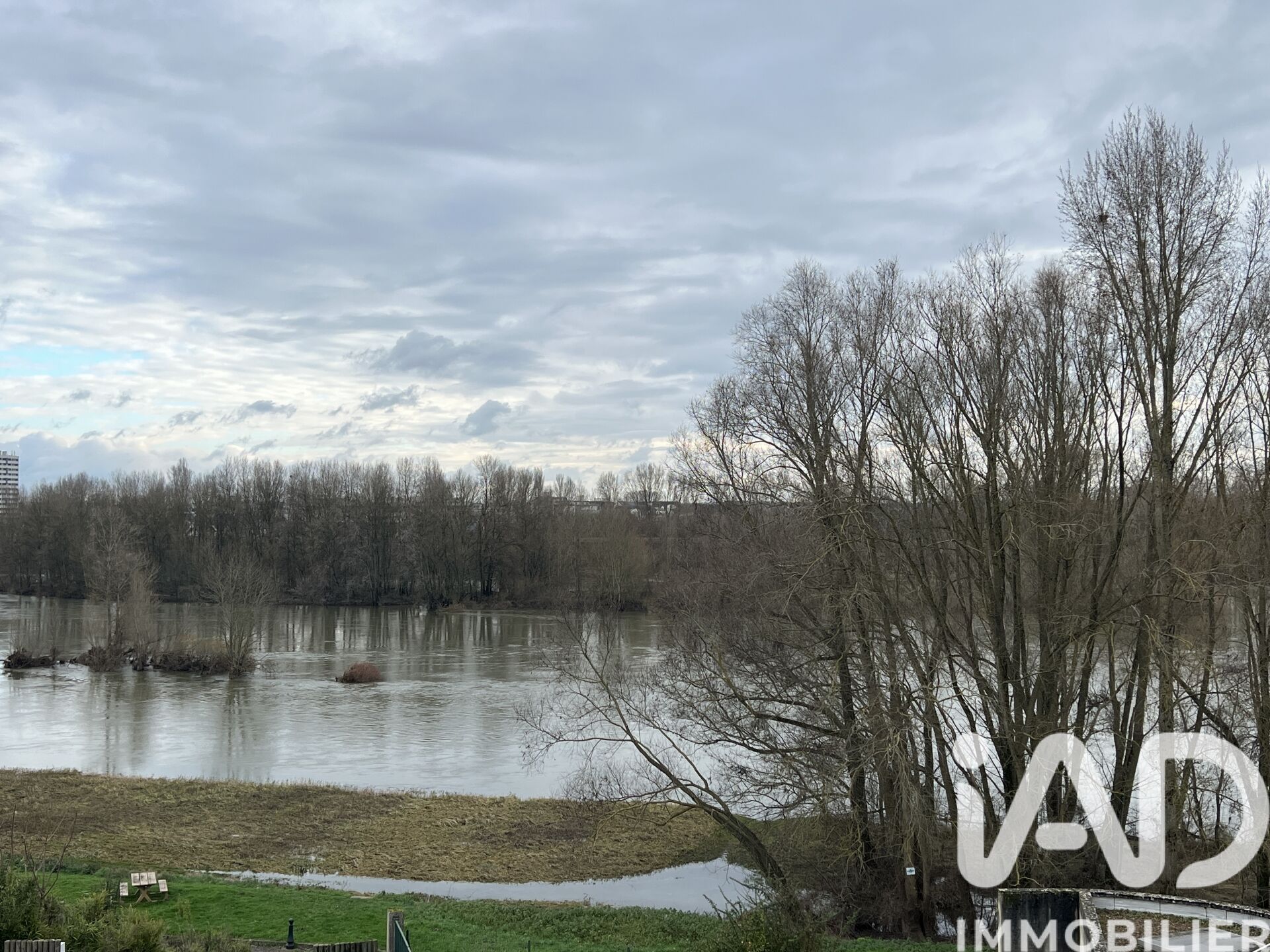 Vente Immeuble 110 m² - Photo 4