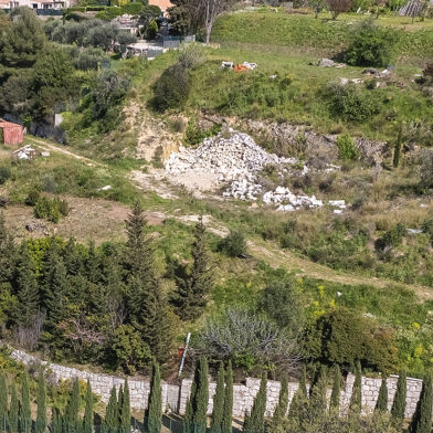 Terrain  1280000 €