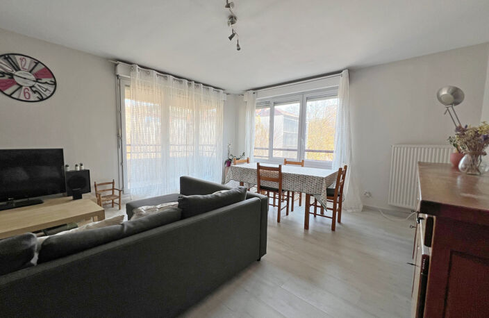 A vendre en exclusivité Lyon 9  Vaise appartement lumineux d — photo 3