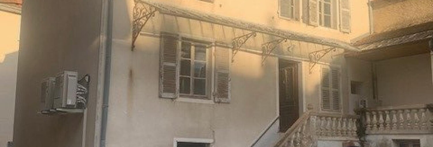 Maison 15 Pièces 270 m² à vendre à Belley (01300)