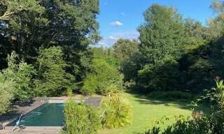 Maison 8 Pièces 325 m² à vendre à Fargues-Saint-Hilaire (33370)