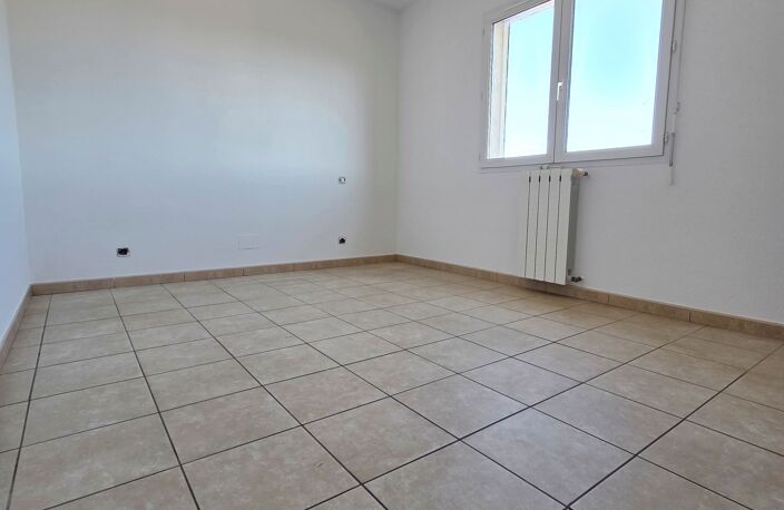 Vente Maison/villa 5 pièces — photo 4