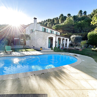 Maison 6 pièces 760000 €