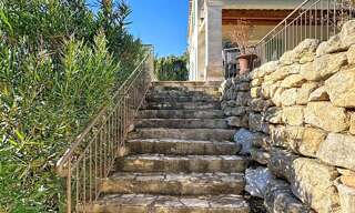 Maison 5 Pièces 105 m² à vendre à Saint-Saturnin-lès-Apt (84490)