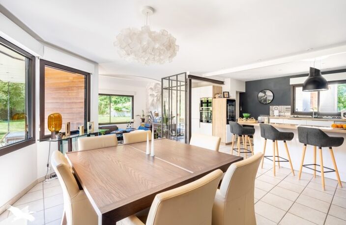 Vente maison 7 pièces 162 m² Taulé (29670) — photo 3