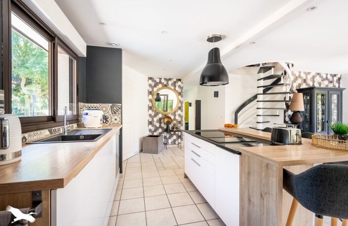 Vente maison 7 pièces 162 m² Taulé (29670) — photo 4