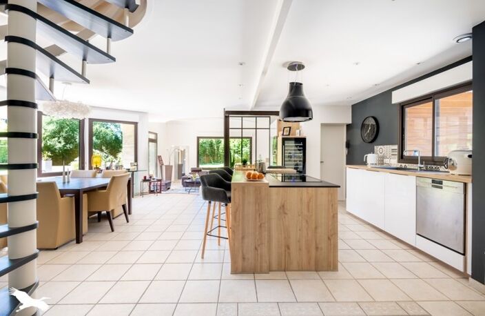 Vente maison 7 pièces 162 m² Taulé (29670) — photo 5