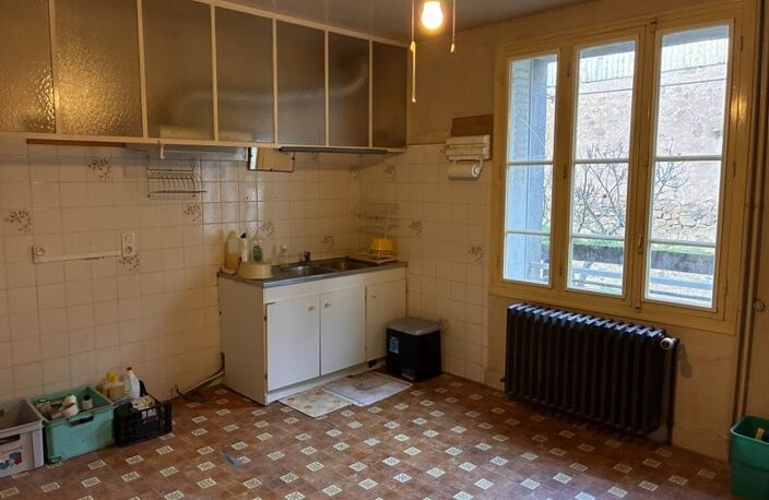 Maison de bourg de 5 pièces principales — photo 2