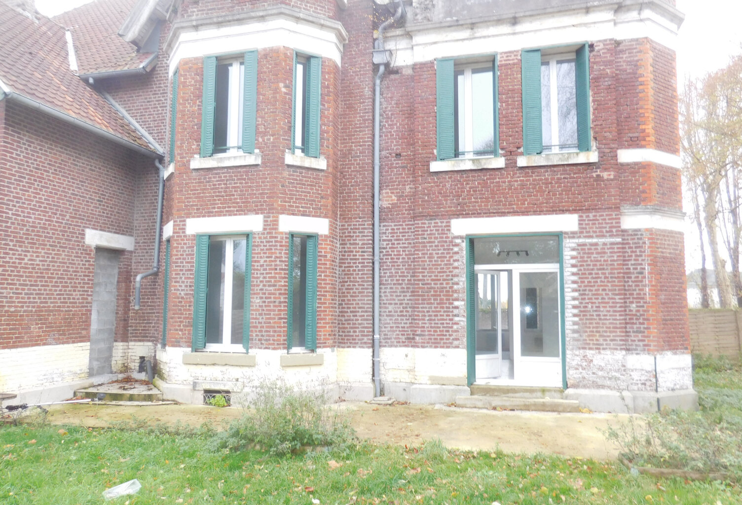 APPARTEMENT DE TYPE PLEIN PIED A RENOVER — photo 1