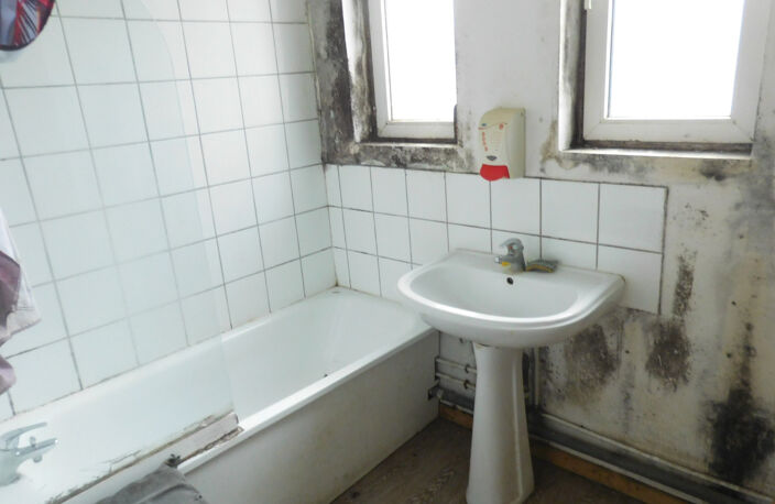 APPARTEMENT DE TYPE PLEIN PIED A RENOVER — photo 5