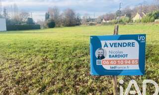 Terrain  5471 m² à vendre à Thénioux (18100)