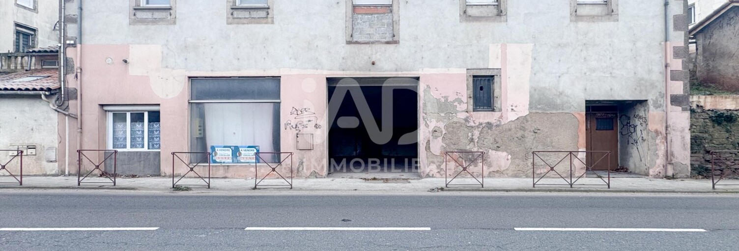 Garage  145 m² à vendre à Saint-Affrique (12400)