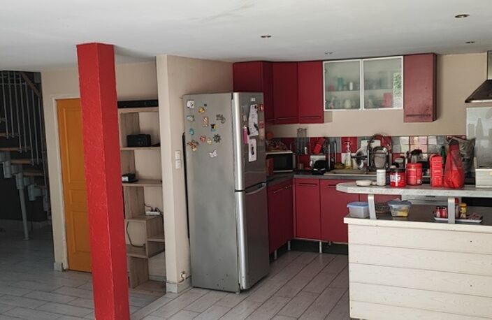 Maison de ville de 5 pièces principales — photo 2