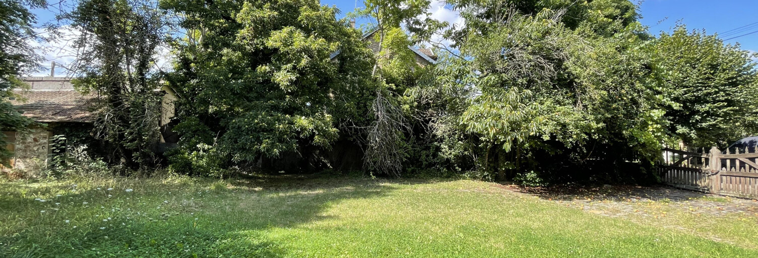 Terrain  1086 m² à vendre à Neauphle-le-Château (78640)