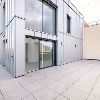 Appartement 5 pièces 748000 €