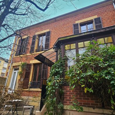 Maison 4 pièces 325000 €