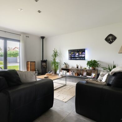 Maison 5 pièces 265500 €