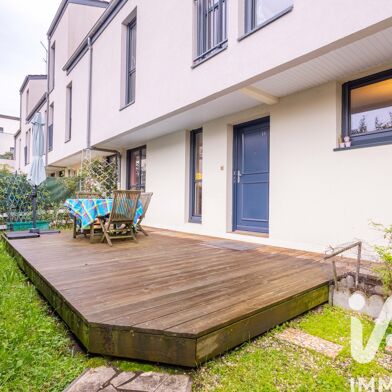 Appartement 4 pièces 363000 €