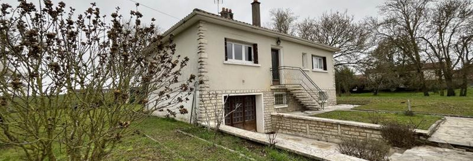 Maison 5 Pièces 126 m² à vendre à Juillé (16230)