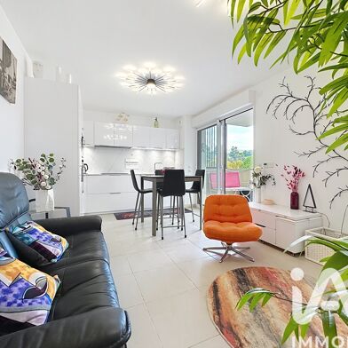 Appartement 2 pièces 385000 €