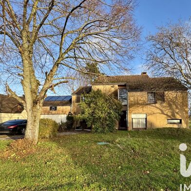 Maison 8 pièces 229900 €