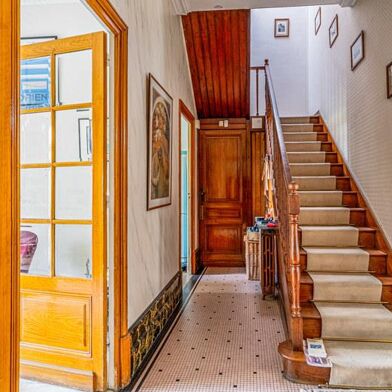 Maison 5 pièces 751679 €