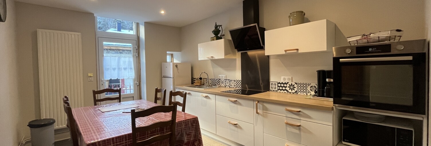 Immeuble  176 m² à vendre à Mont-Dore (63240)