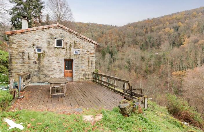 Maison en pierre de 5 pièces principales — photo 2
