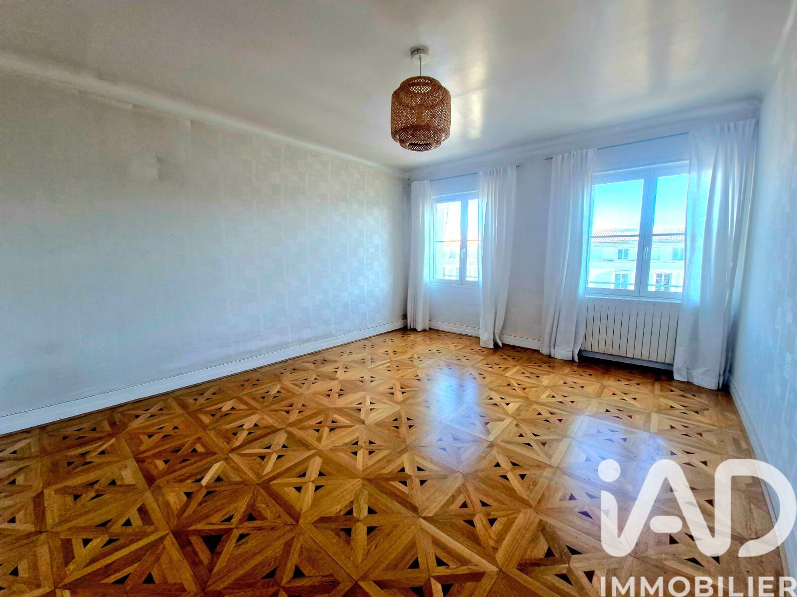 Vente Appartement 4 pièces - Photo 2