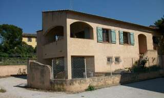 Appartement 3 Pièces 97 m² à louer à Le Castellet (83330)