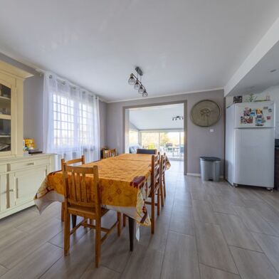 Maison 6 pièces 269748 €