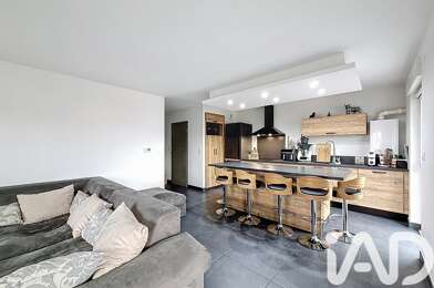 Appartement 3 pièces 230000 €