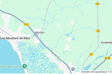 Terrain  249000 €
