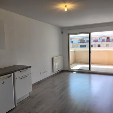 Appartement 2 pièces 886 €