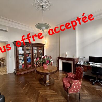 Appartement 4 pièces 299000 €