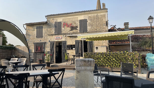 Local commercial  à vendre Bignay 17400