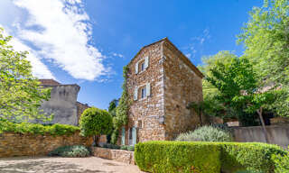 Maison 9 Pièces 230 m² à vendre à Uzès (30700)