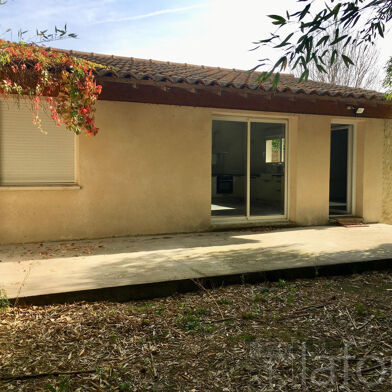 Maison 3 pièces 890 €