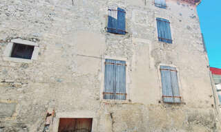 Immeuble  144 m² à vendre à Sauzet (26740)