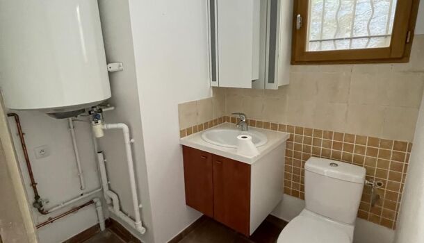 Villa / Maison 4 pièces  à louer Cuges-les-Pins 13780