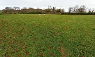 Terrain  3608 m² à vendre à Le Mayet-de-Montagne (03250)