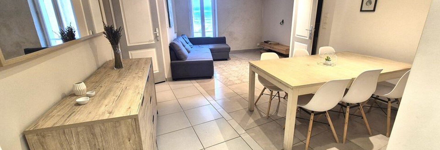 Appartement 3 Pièces 65 m² à louer à Saint-Martin-de-Pallières (83560)