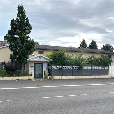 Immeuble  1350000 €