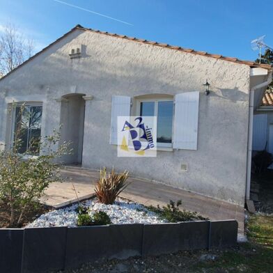 Maison 4 pièces 990 €