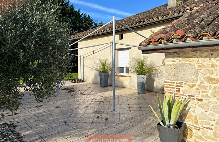 Authentique maison Landaise en pierre avec piscine couverte, dépendances et jardin — photo 5