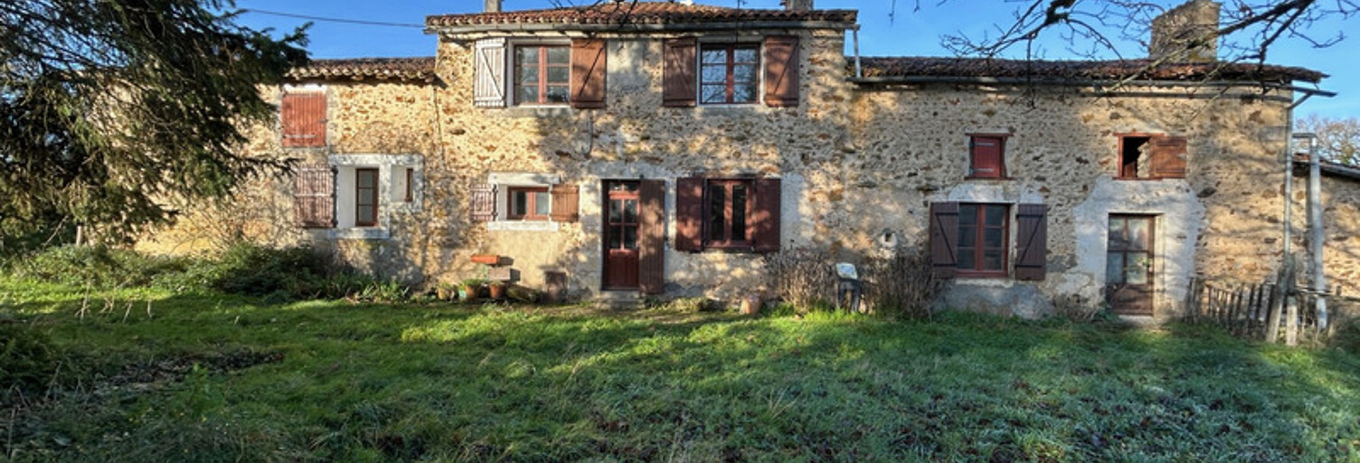 Maison 5 Pièces 137 m² à vendre à Vasles (79340)