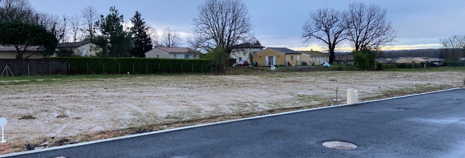 Terrain  666 m² à vendre à Saint-Caprais-de-Bordeaux (33880)