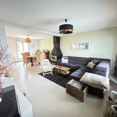 Maison 5 pièces 275000 €