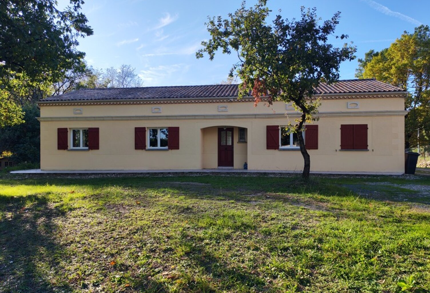 Maison à vendre 8 pièces SAINT CHRISTOPHE DE DOUBLE (33) — photo 1