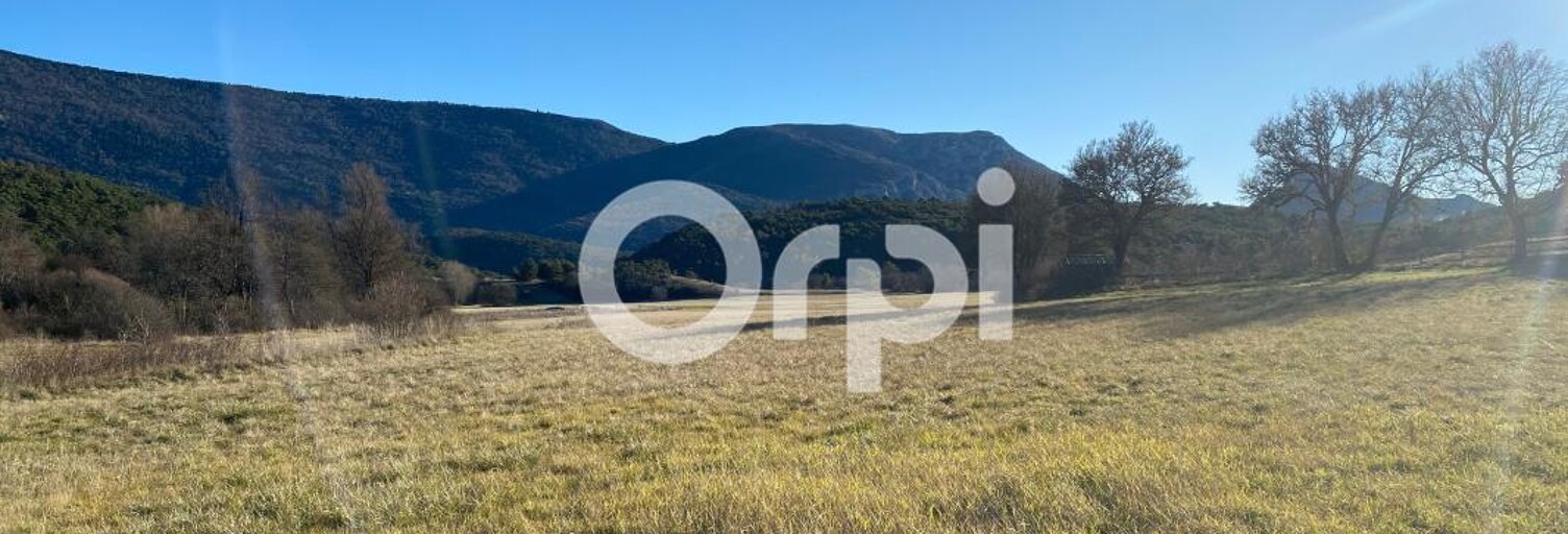 Terrain  12840 m² à vendre à Châteauvieux (83840)